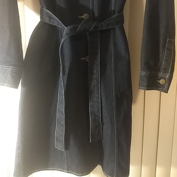 Jacket - Picture 5 of 6